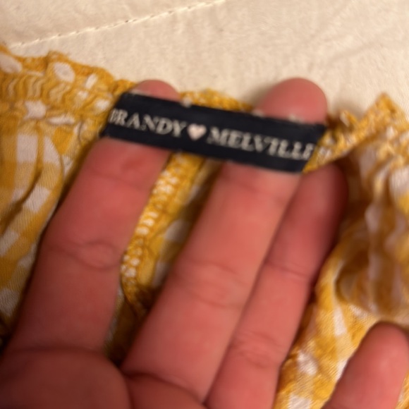 Yellow top - Picture 2 of 2